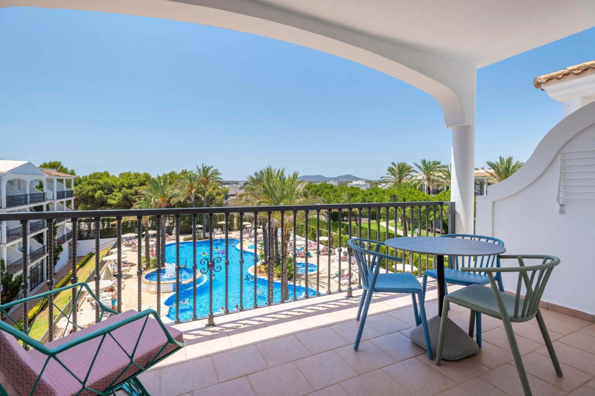 Apart-hotel Inturotel Sa Marina