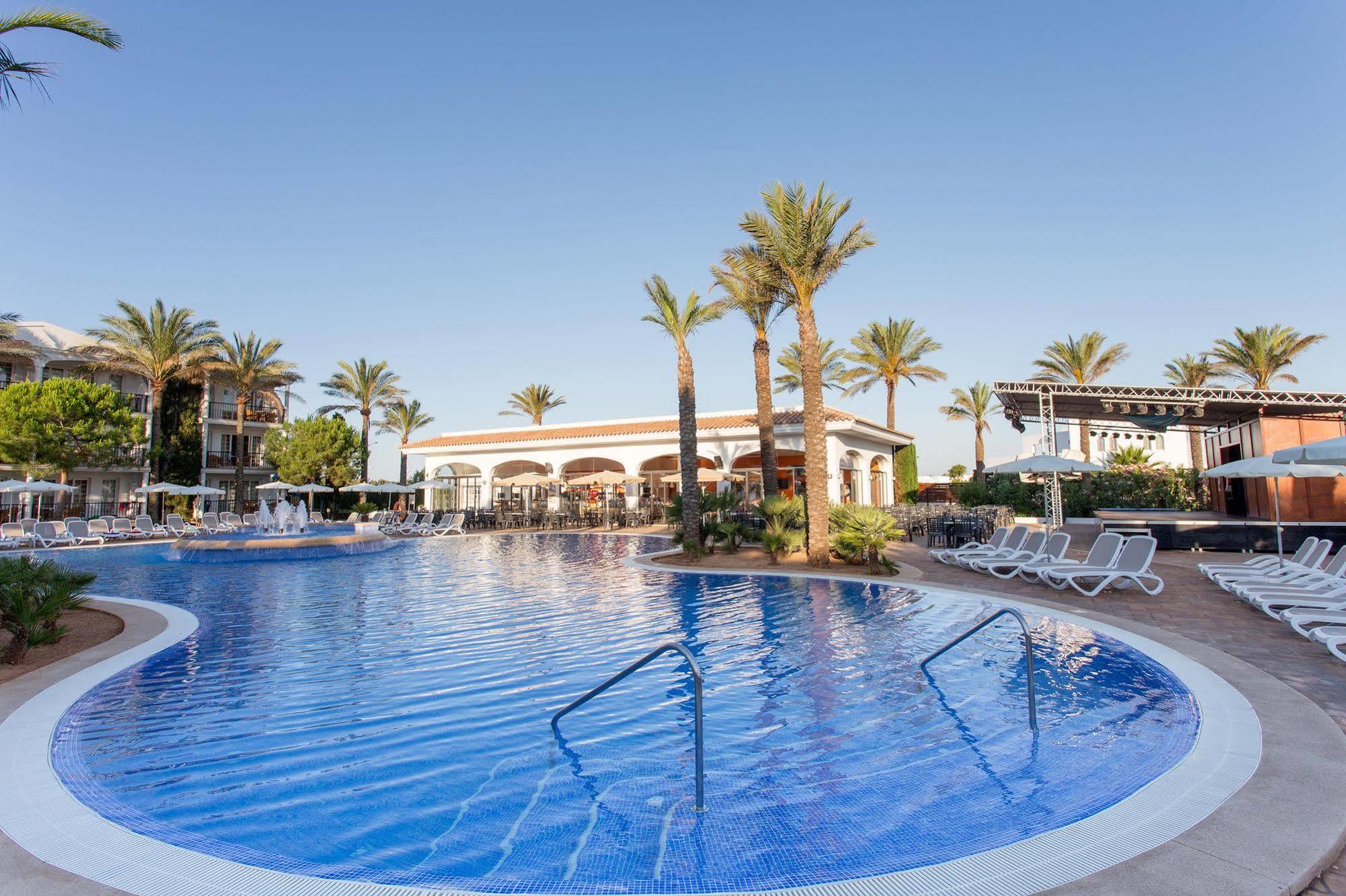 Apart-hotel Inturotel Sa Marina